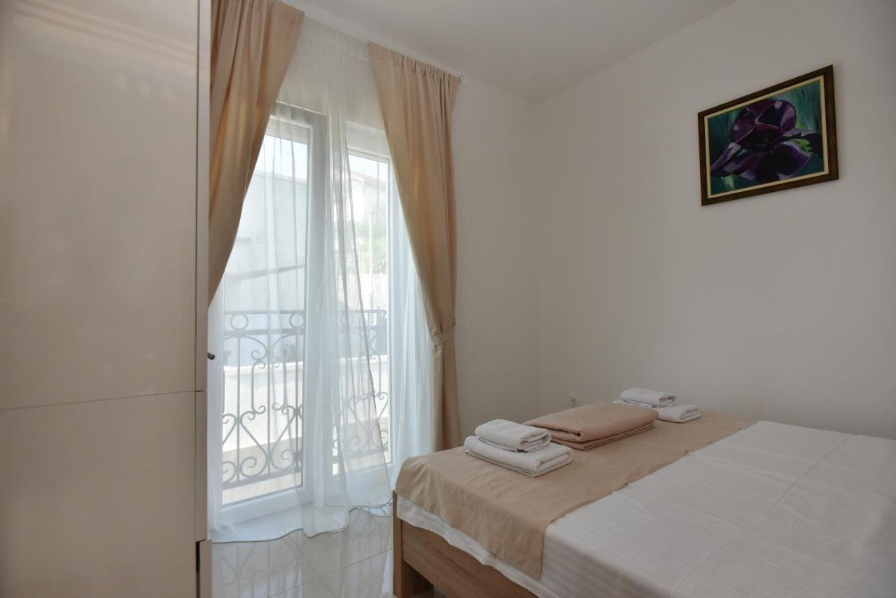 Villa Julia Baošići Zewnętrze zdjęcie